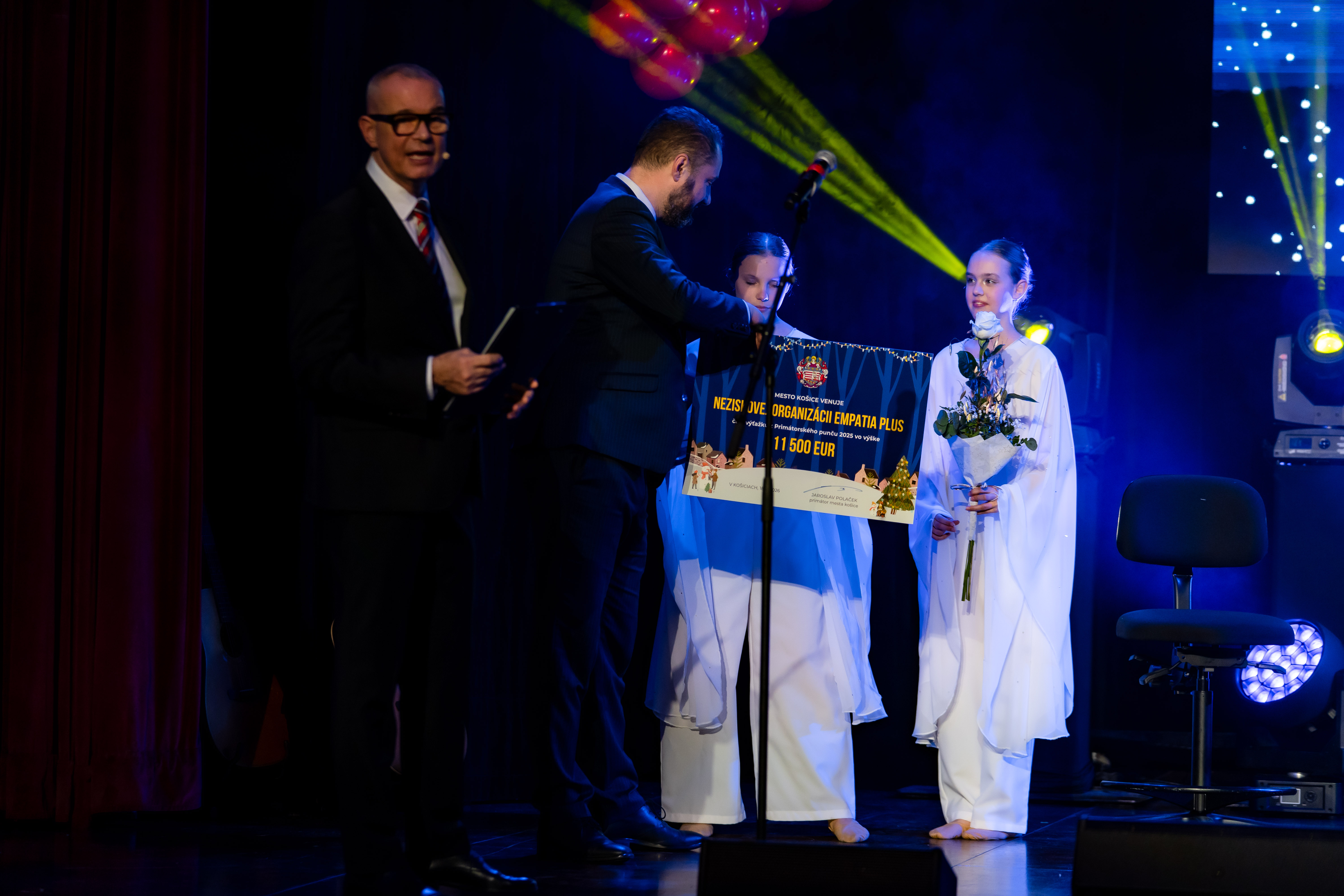 NOVOROCNY KONCERT KOSICKA ROZPRAVKOVA POSTA-60